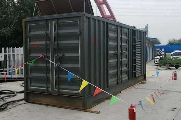 河源发电机租赁空气滤清器多久更换一次？